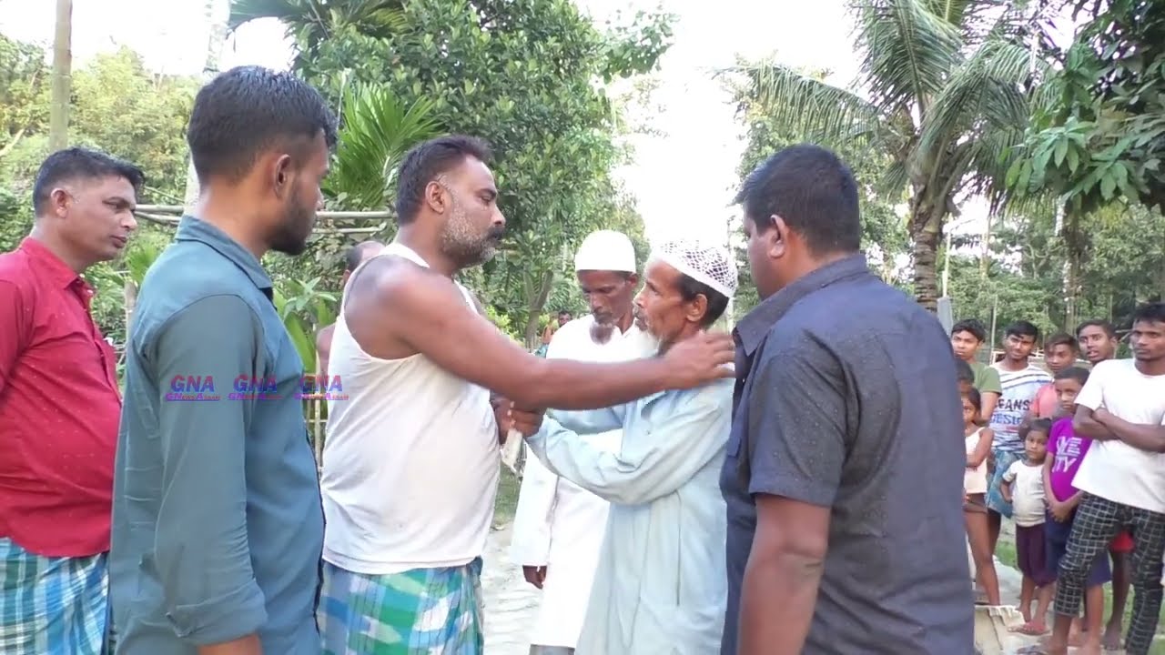 ব়াগ কব়ে টিভি ভেঙে ফেʼল ।