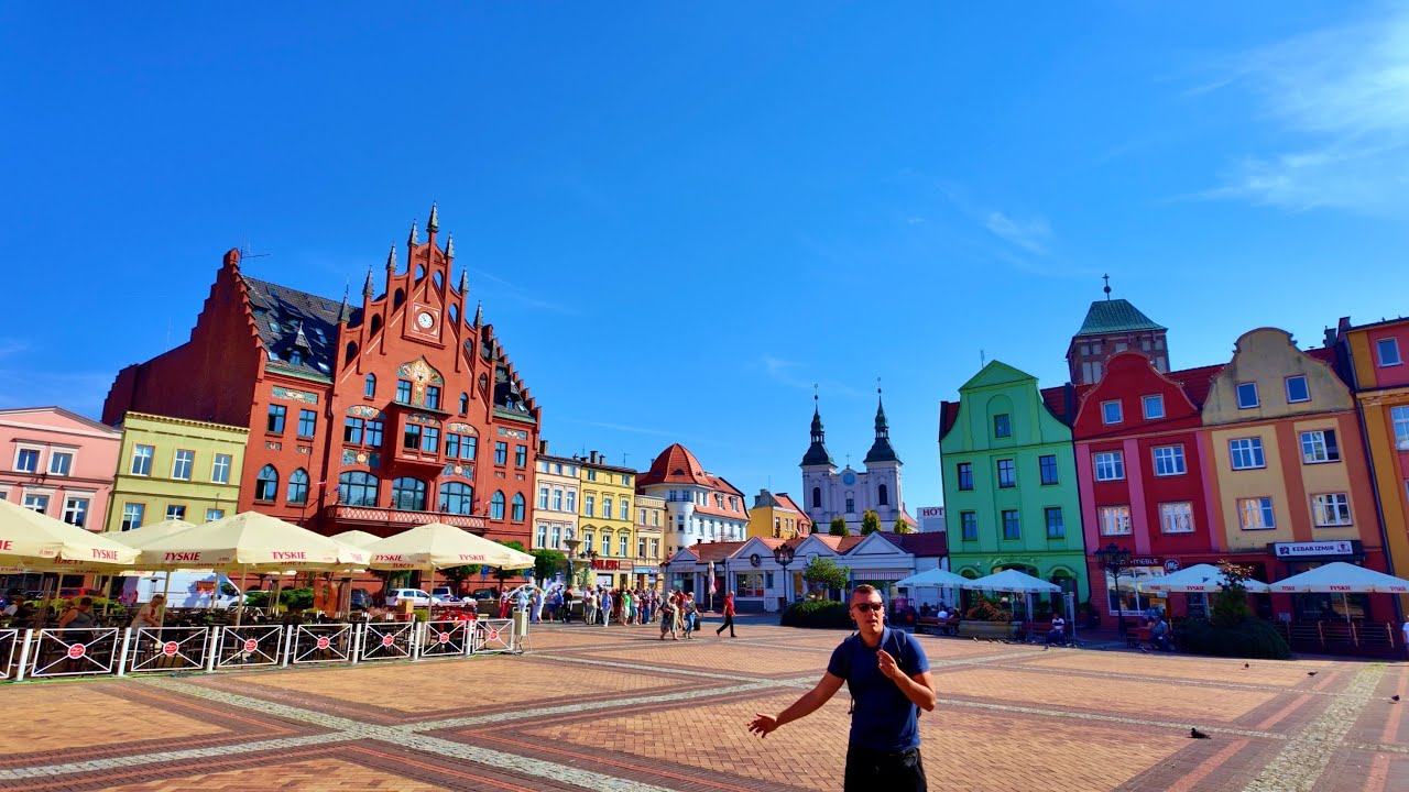 Chojnice 🇵🇱 Piękne małe polskie miasteczko, o kt&oacute;rym nigdy nie słyszałam. vlog z podr&oacute;ży samochodem