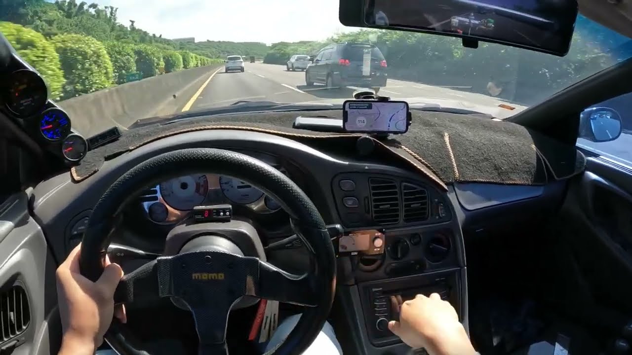 [POV DRIVE] 4G63 Mitsubishi Eclipse - Sunday morning drive with little pull on the highway
