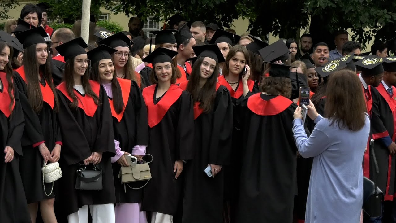 Випуск у ЛНМУ ім. Данила Галицького 2025 р.