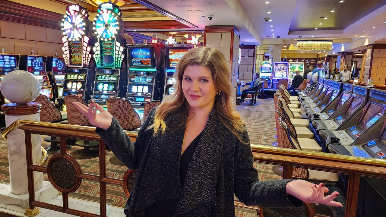 I Put $100 in a Slot at GOLDEN NUGGET'S High Limit Room in Las Vegas! ⚠️ Here's What Happened!