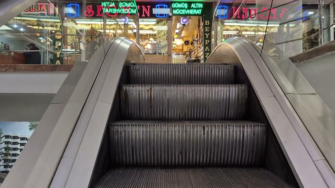 1979 Wertheim Escalator @ Kuğulu Çarşı, Çankaya, Ankara