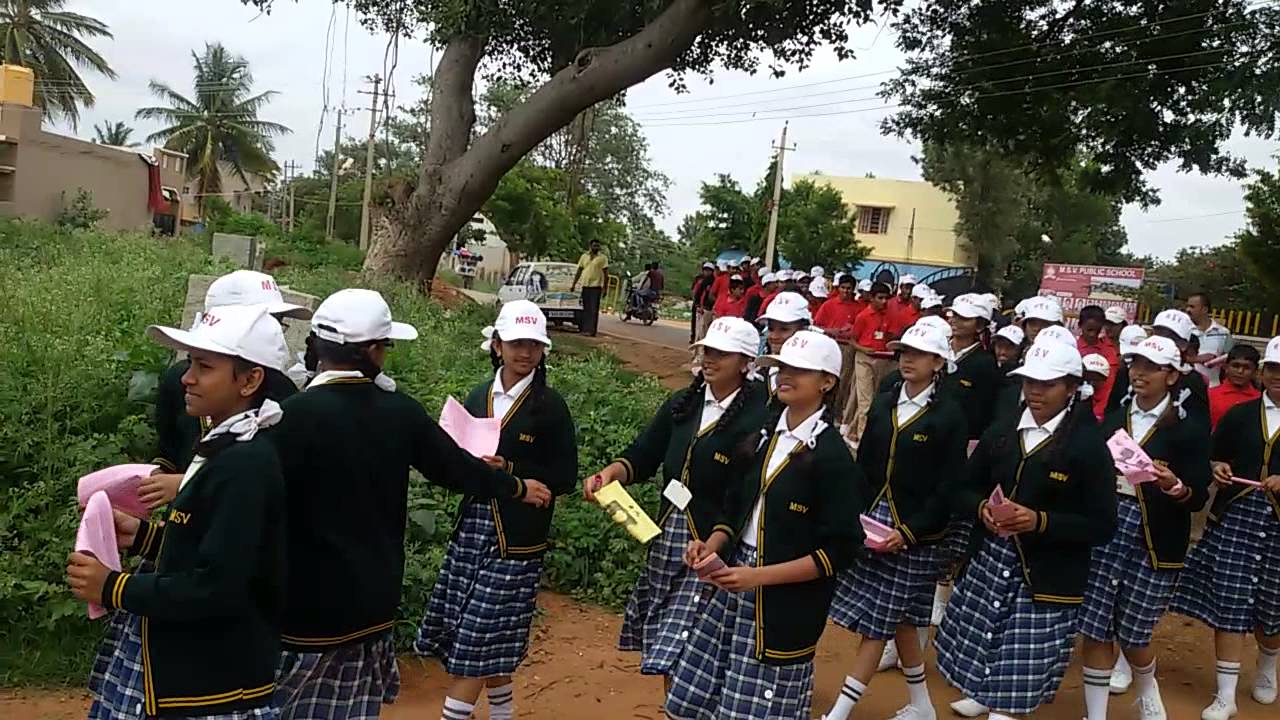 Shikshana padayathre By lavanya