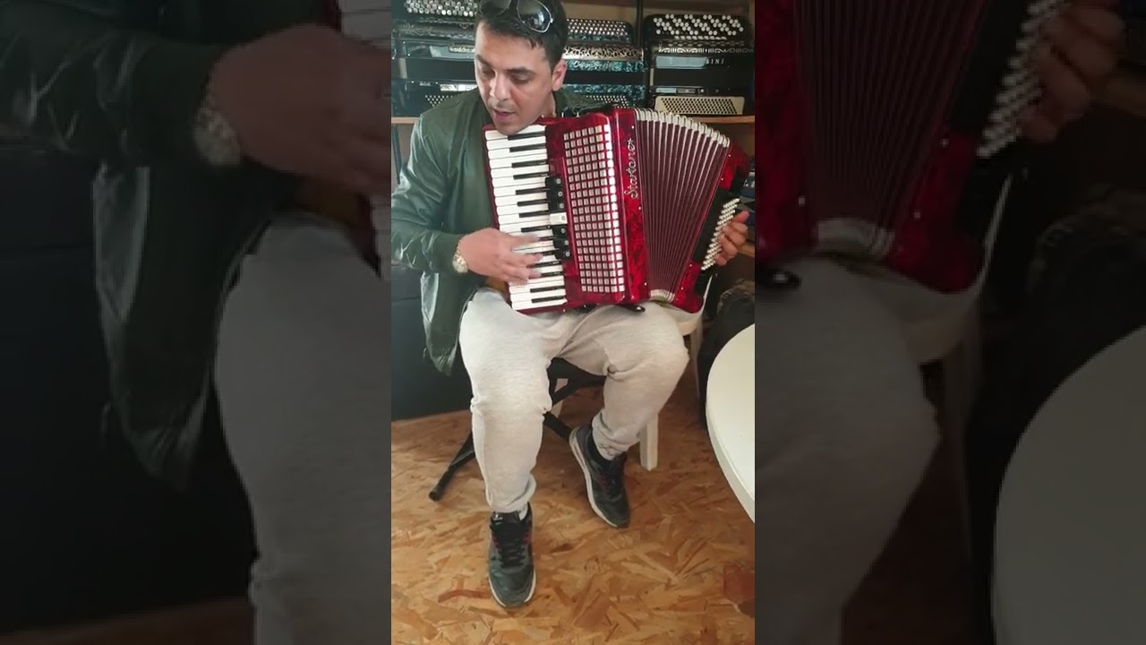 D&eacute;mo accord&eacute;on Startone LMM   34-72b  &euro;600
