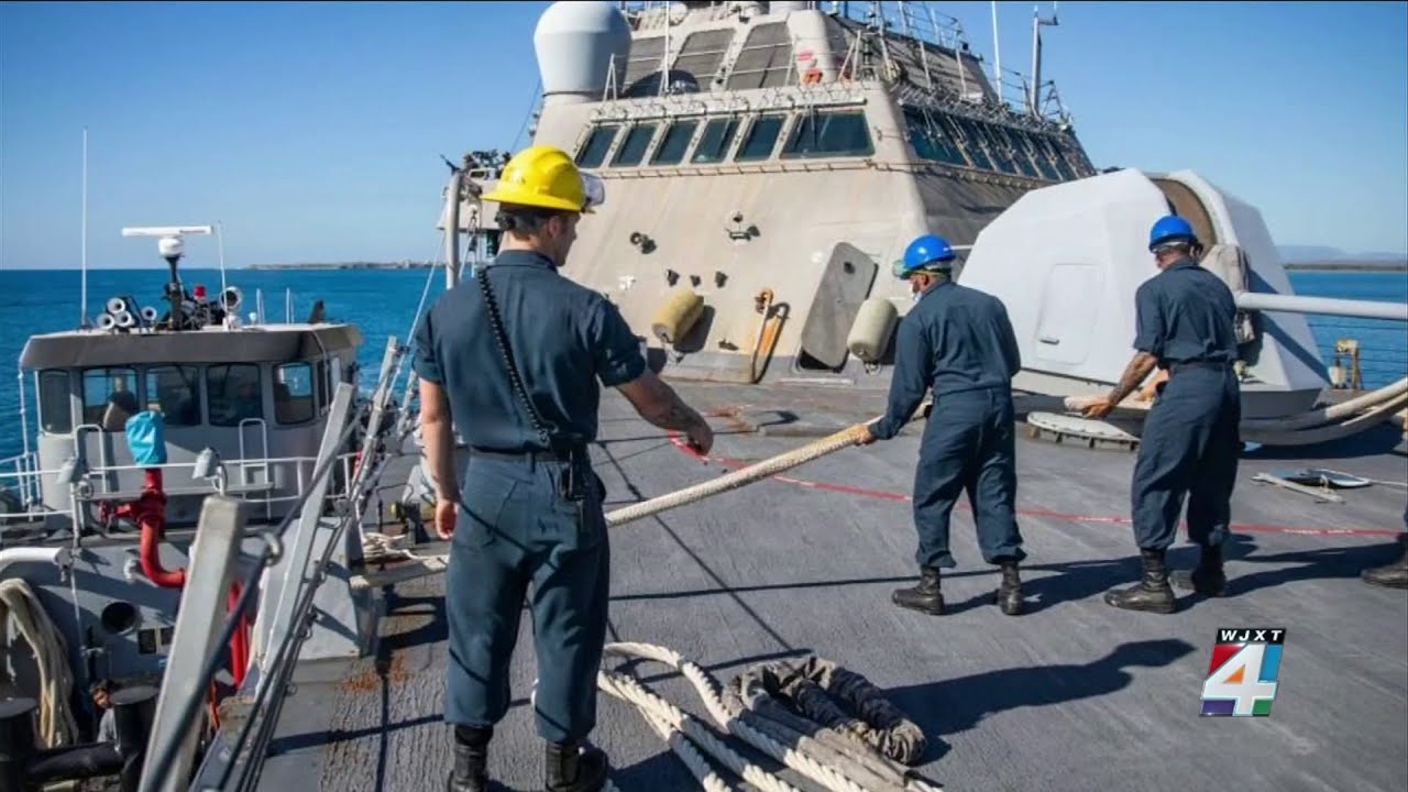 Officials: Nearly 25% of Navy warship crew has COVID-19