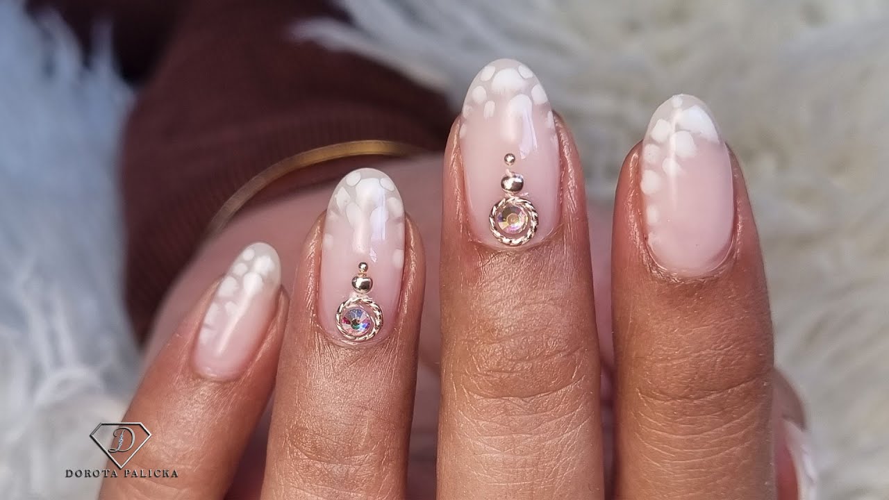 Simple blooming gel nail art for my client. Gel rebalance nail tutorial