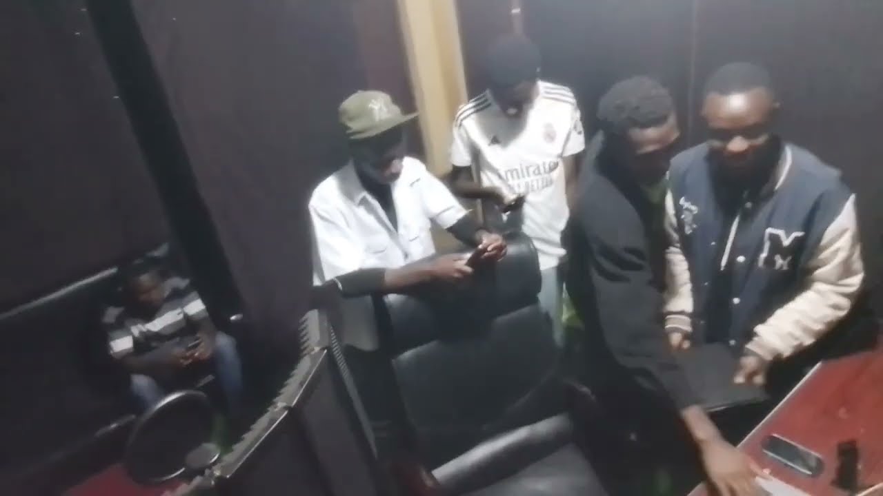 In studio_rukmaster machine_wizad mukali_flohaiz_migos_aboul logic_lolo the first 