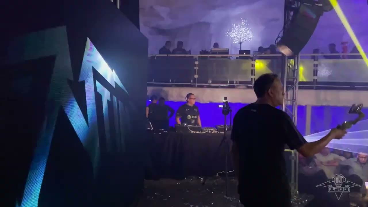 Set Dj Victor 1200 en Base Valentino 04-30-2022 CDMX