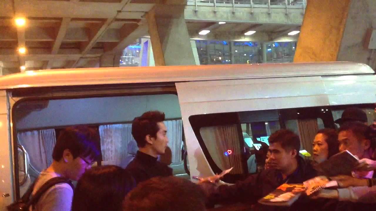 14.01.19 Song Seung-Heon arrival @ Suwannabumi  Airport Tha