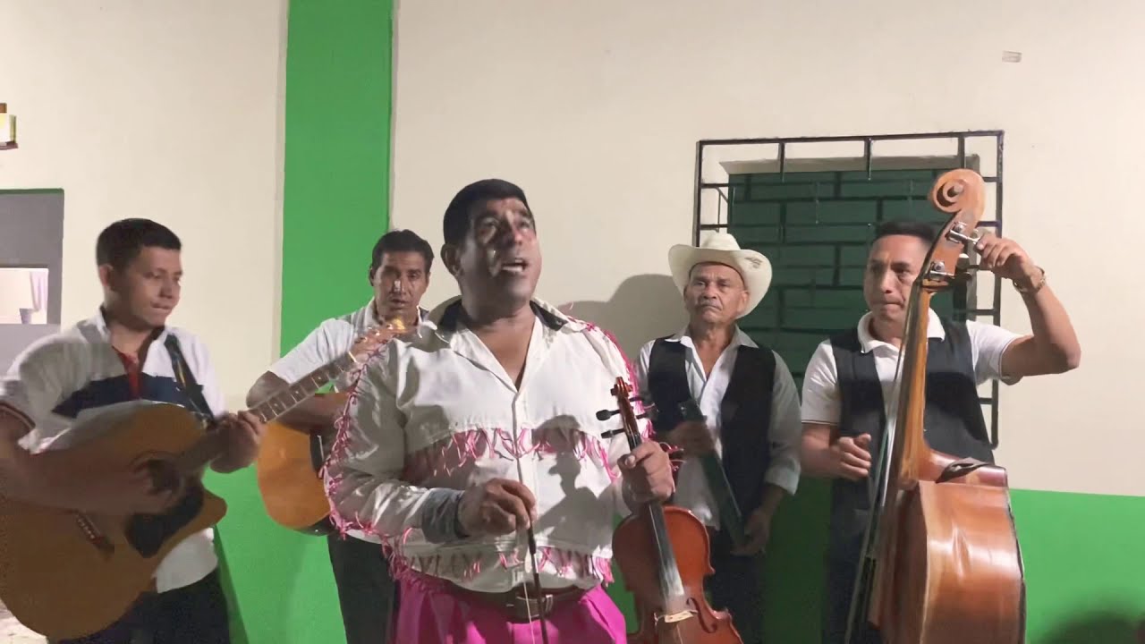 Grupo los Ramírez de ilobasco ( cuando me dejes de amar / cover)