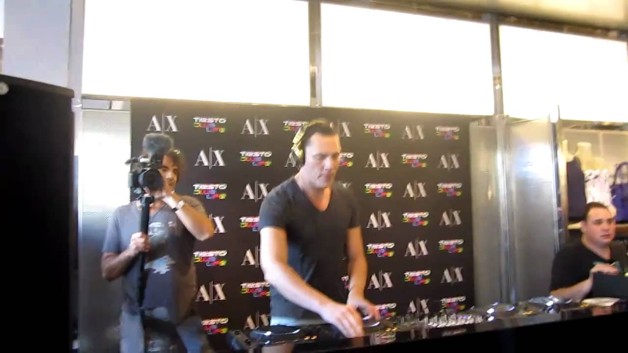 [HD] Tiesto @ Armani Exchange MMW2011, Miami Beach, FL 03/24/2011 1, 2, 3 & 4a Opening