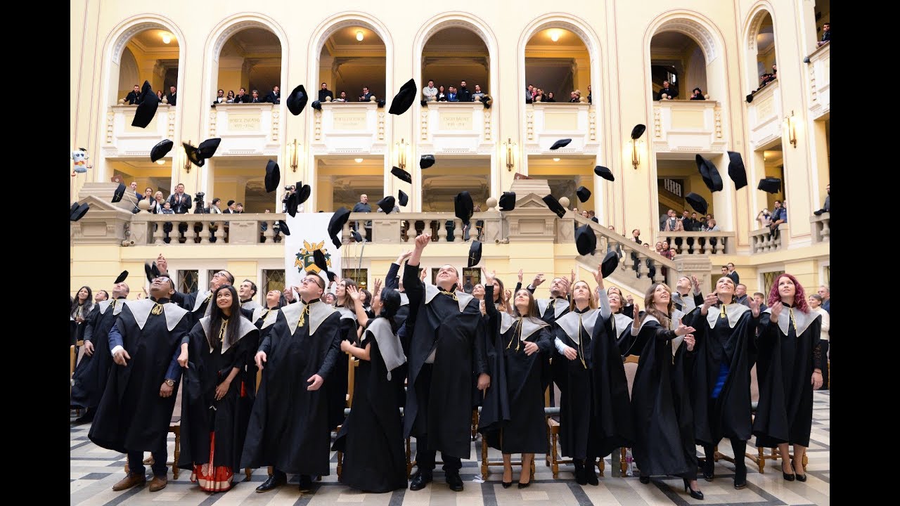 Debreceni Egyetem Állam- és Jogtudományi Karának diplomaosztó ünnepsége 2019. január 11-én