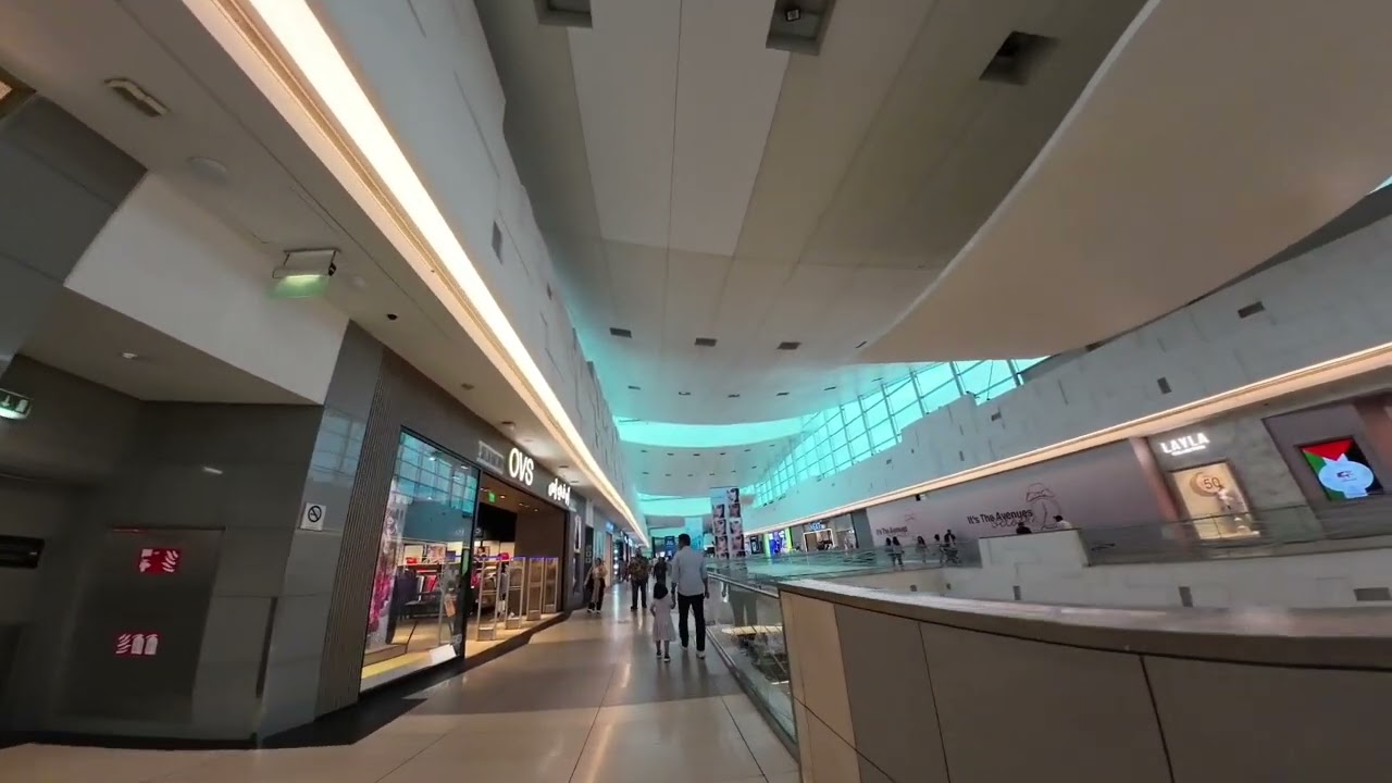 Avenue mall Kuwait 8524
