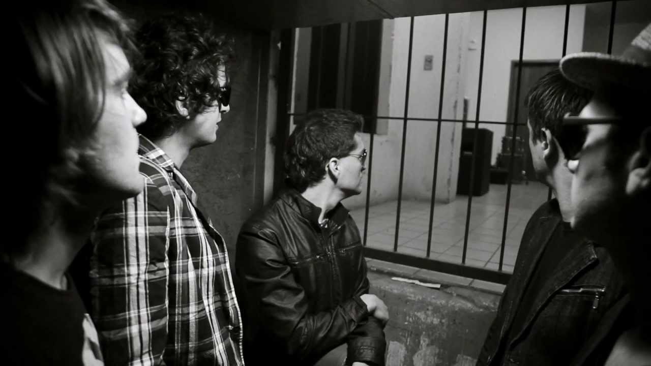 VERA LOCA - CUIDADO ANA clipe oficial