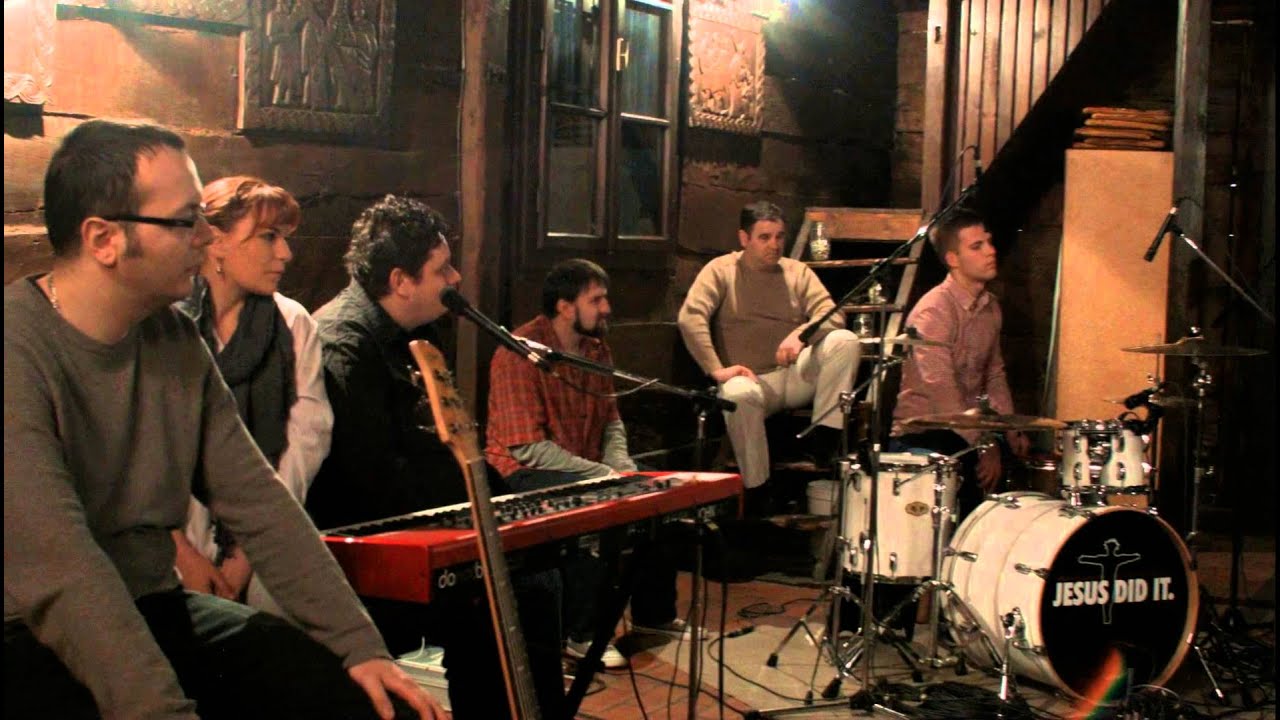 Emanuel - Chapel live session