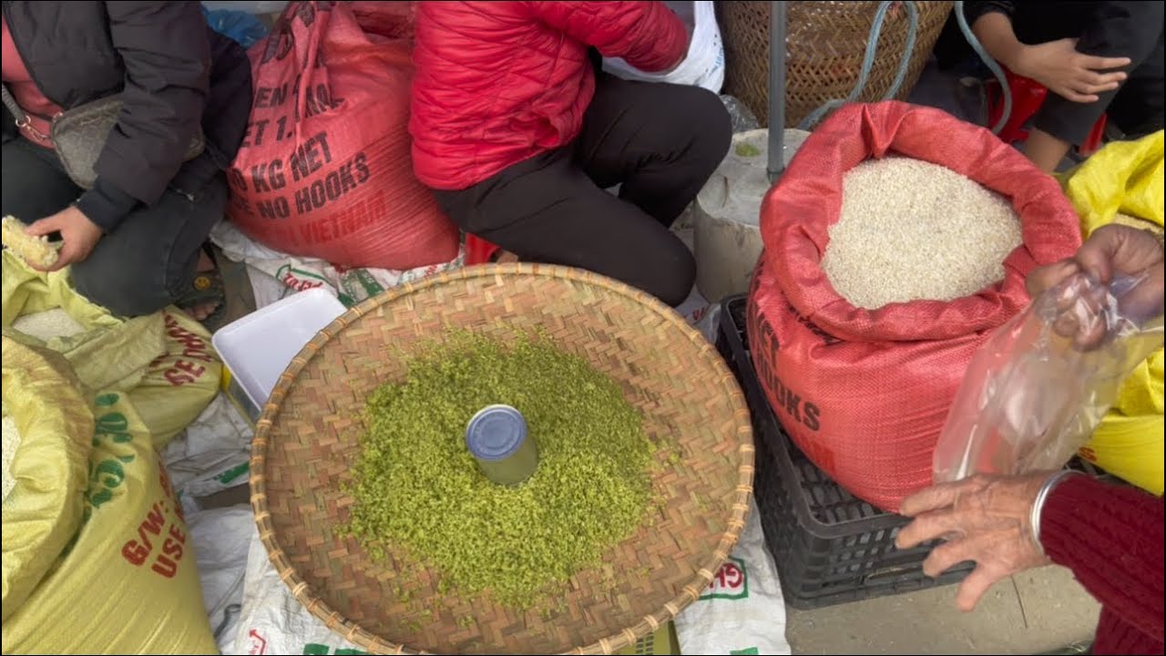 Chợ Phiên Cuối Năm Nhộn Nhịp, Đông Vui #chợphiênvùngcao #huysolotrip #vlog 
