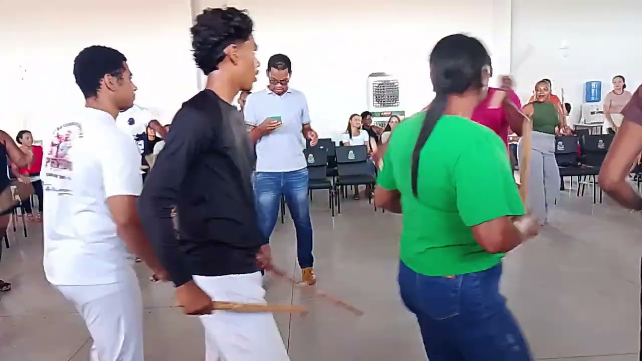 Dança No Ritmo Da Capoeira #criadoraconteudo #afrobrasileiro #cultura #dança #capoeira #inovação 