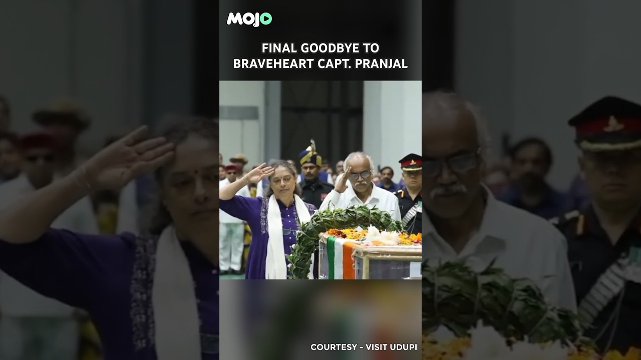 The Toughest Goodbye | Parents Of Captain Martyred In Rajouri Encounter Lay Their Son To Rest #India