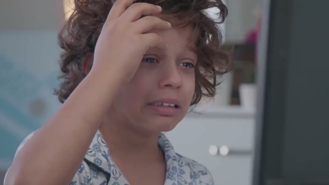 أبطال التأتأة مشهد من اعمال حمدي الفريدي