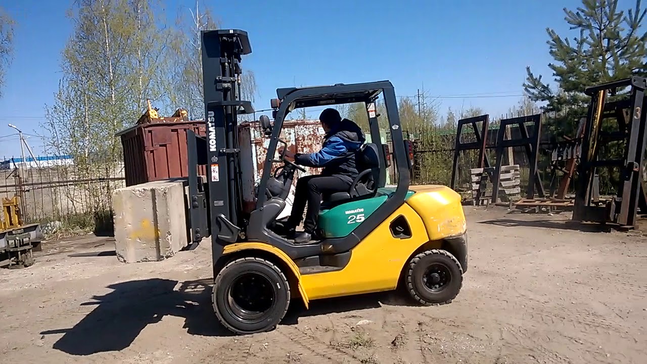 Komatsu FD25T-16. 2008 г.в. 5900 моточасов Мачта 6м