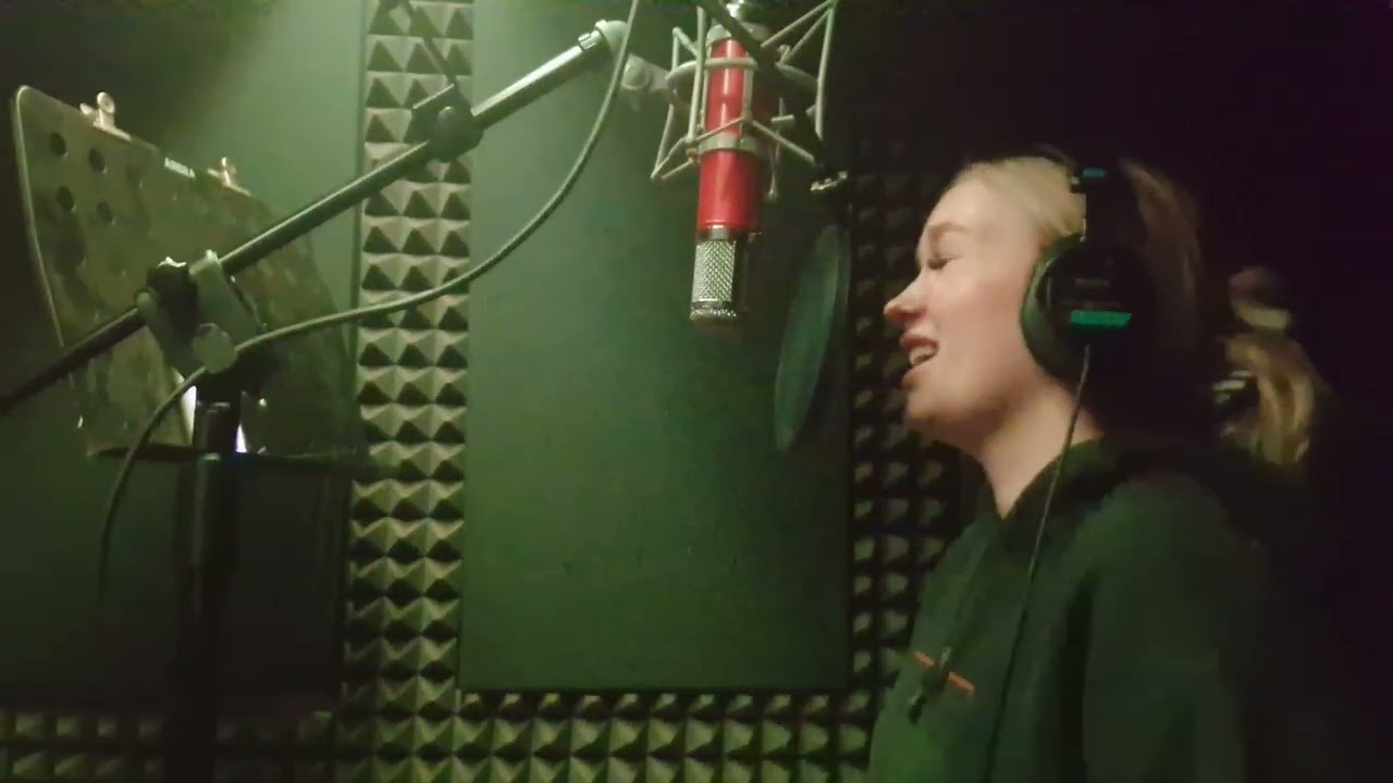 Demi Lovato - Anyone (cover Zuzanna Lemantowicz)