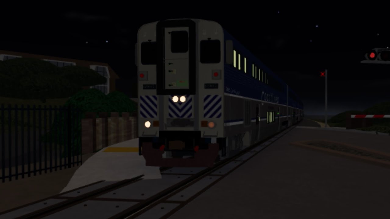 Amtrak 6905 on A769 passes through del mar as of 3/25/2011