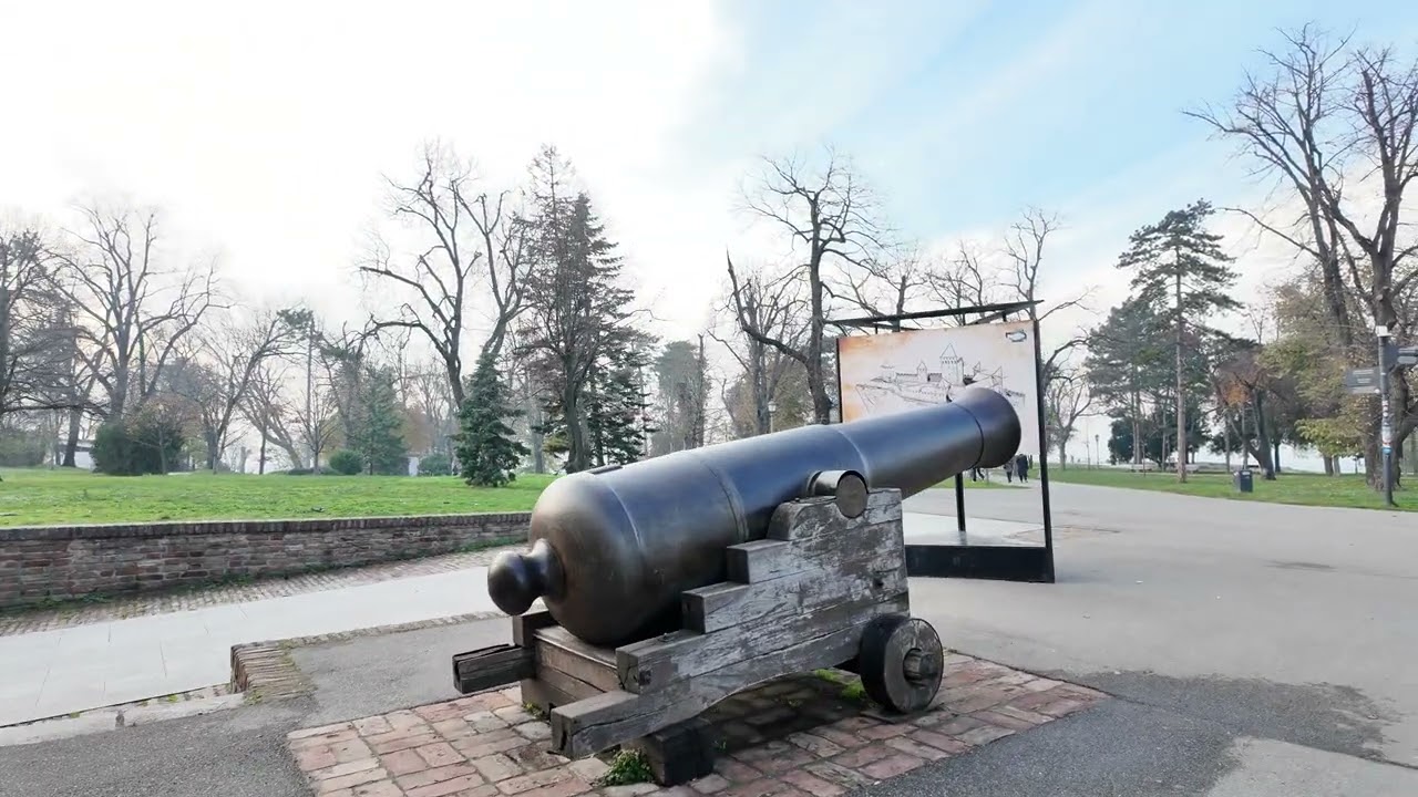 Belgrade Walking Tour - Kalemegdan Fortress & Park - Best City View 4K