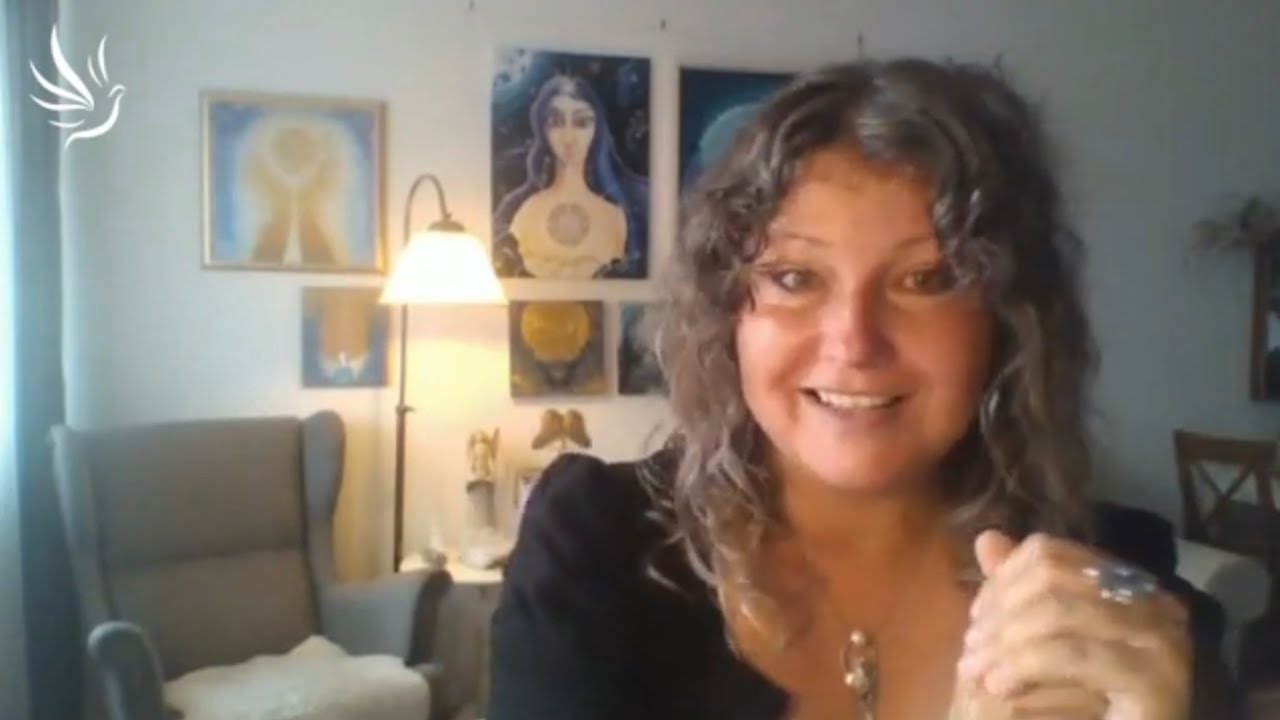 Ramona Siringlen, Světelné kódy duší volají po projevení