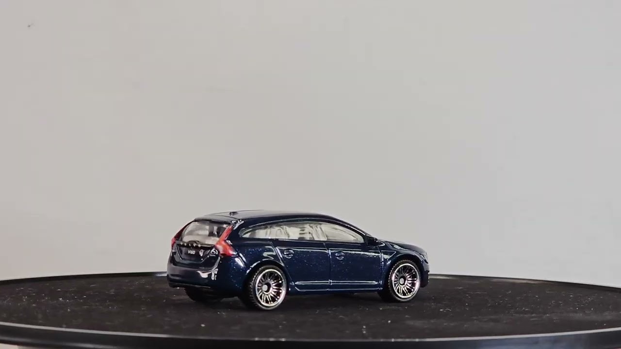 MATCHBOX     Volvo V60