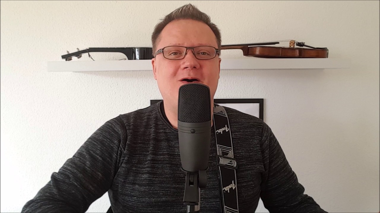 Fastelavn er mit navn - kendte danske børnesange (Cover by Claus Bo Nielsen)