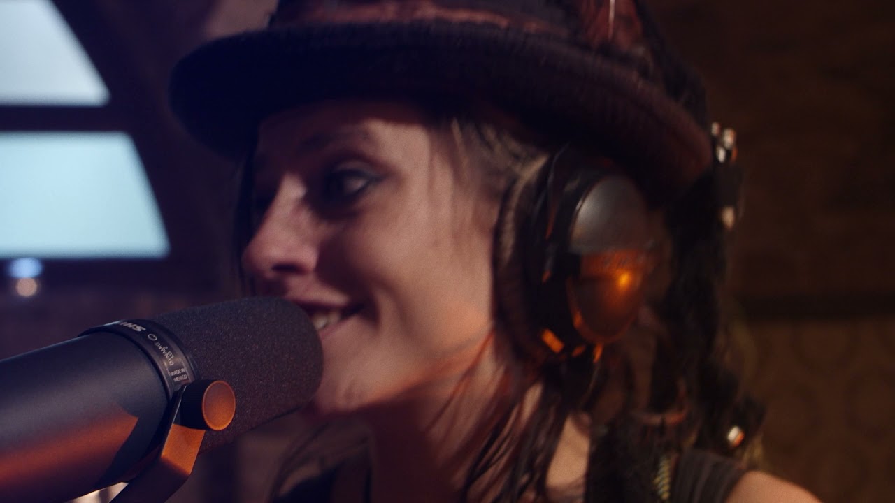 Cynthia Nickschas & Friends -  Menschenhass (Franzbau-Session)