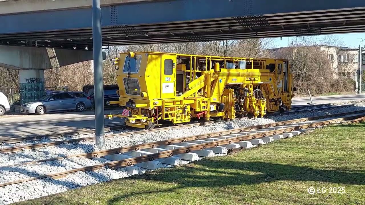 Plasser & Theurer 08-275 ZW - Pobijanie podkładów stalowych typu 