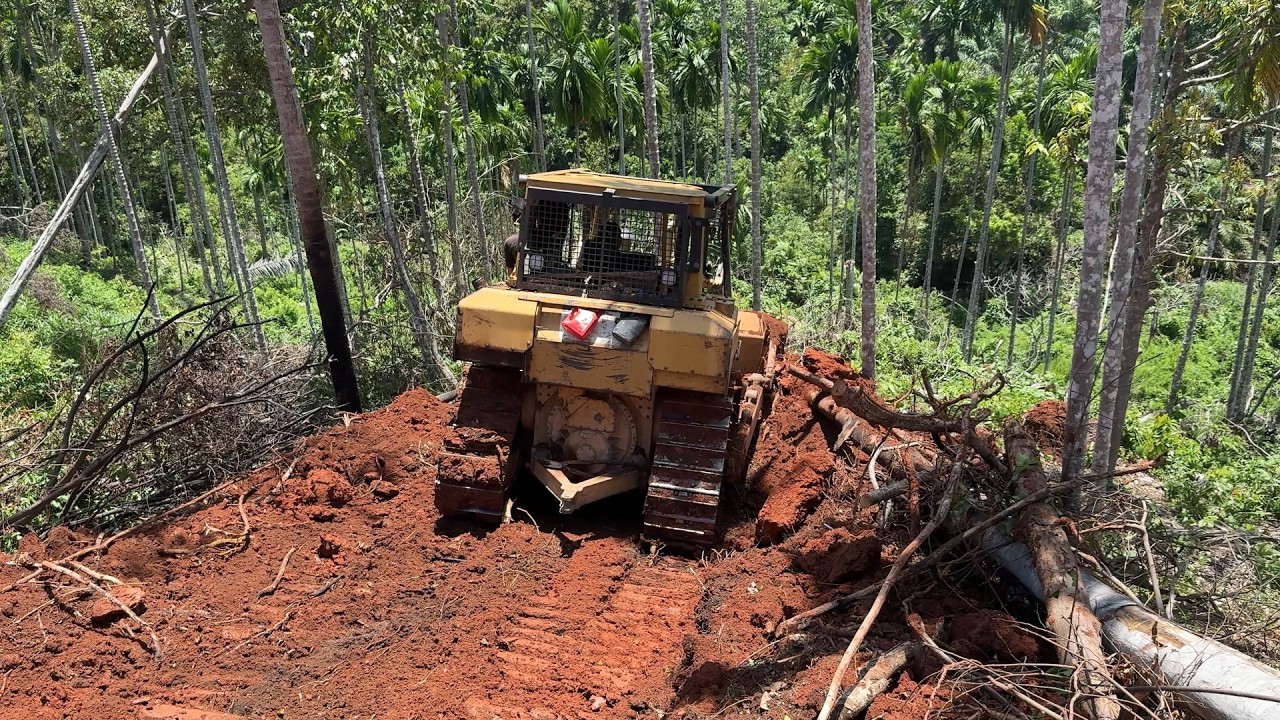 Opening a Steep Road in the Mountains with a D6R XL Bulldozer