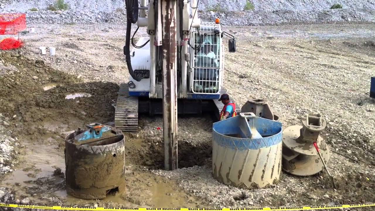 Perforación para pila de cimentación de 1.50m