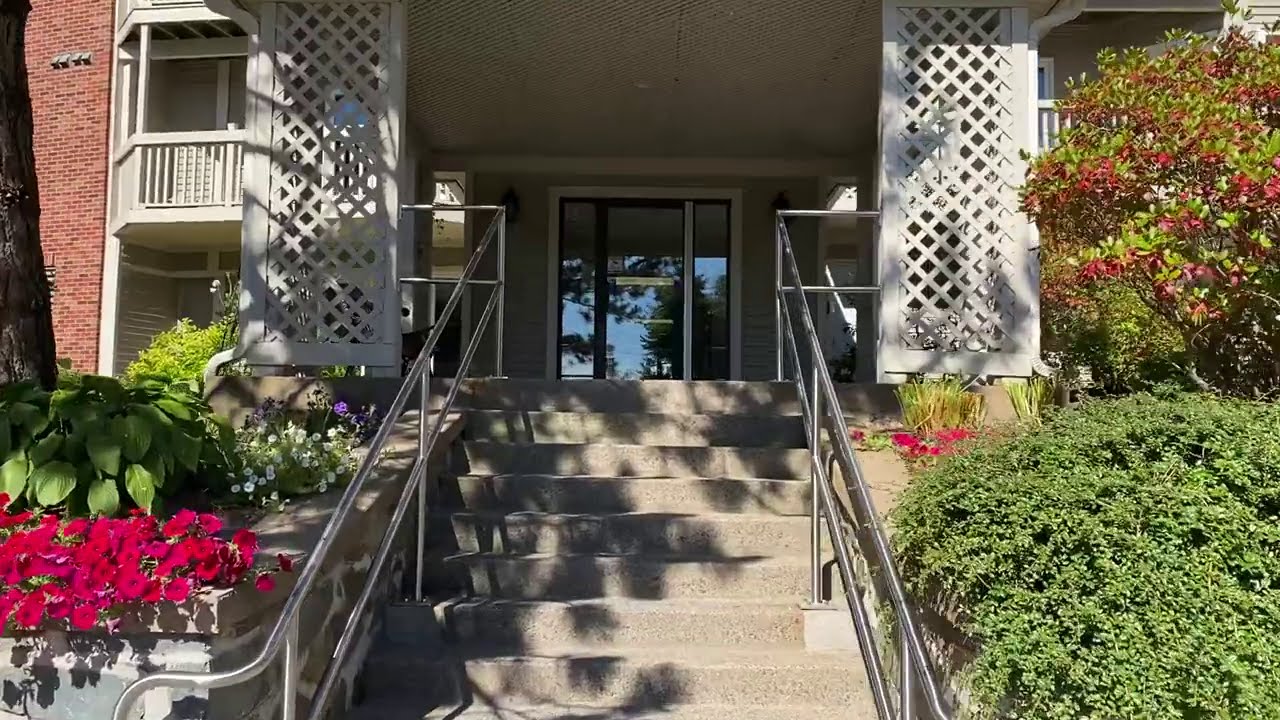 Видеотур по адресу 80 Spinnaker Drive, Suite 304, Halifax, Nova Scotia (АРЕНДА)