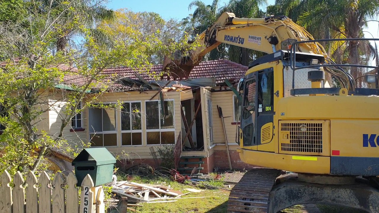 Demolition For A Knock Down Rebuild In Brisbane's South | Stroud Homes, Australia