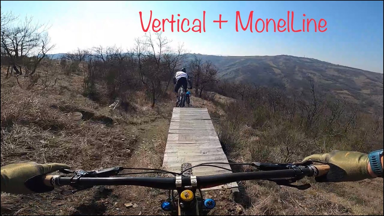 Casalgrande Vertical + Monelline 03/22