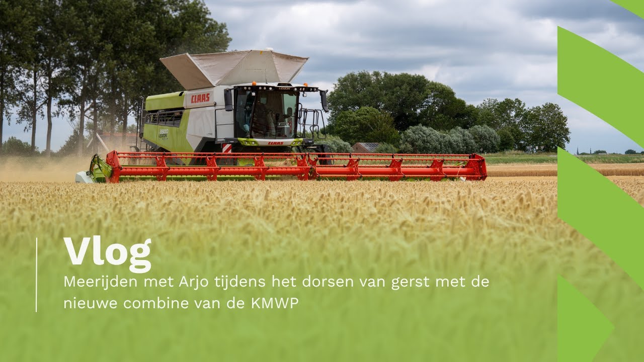VLOG | Meerijden met Arjo tijdens het dorsen van gerst met de nieuwe combine van de KMWP