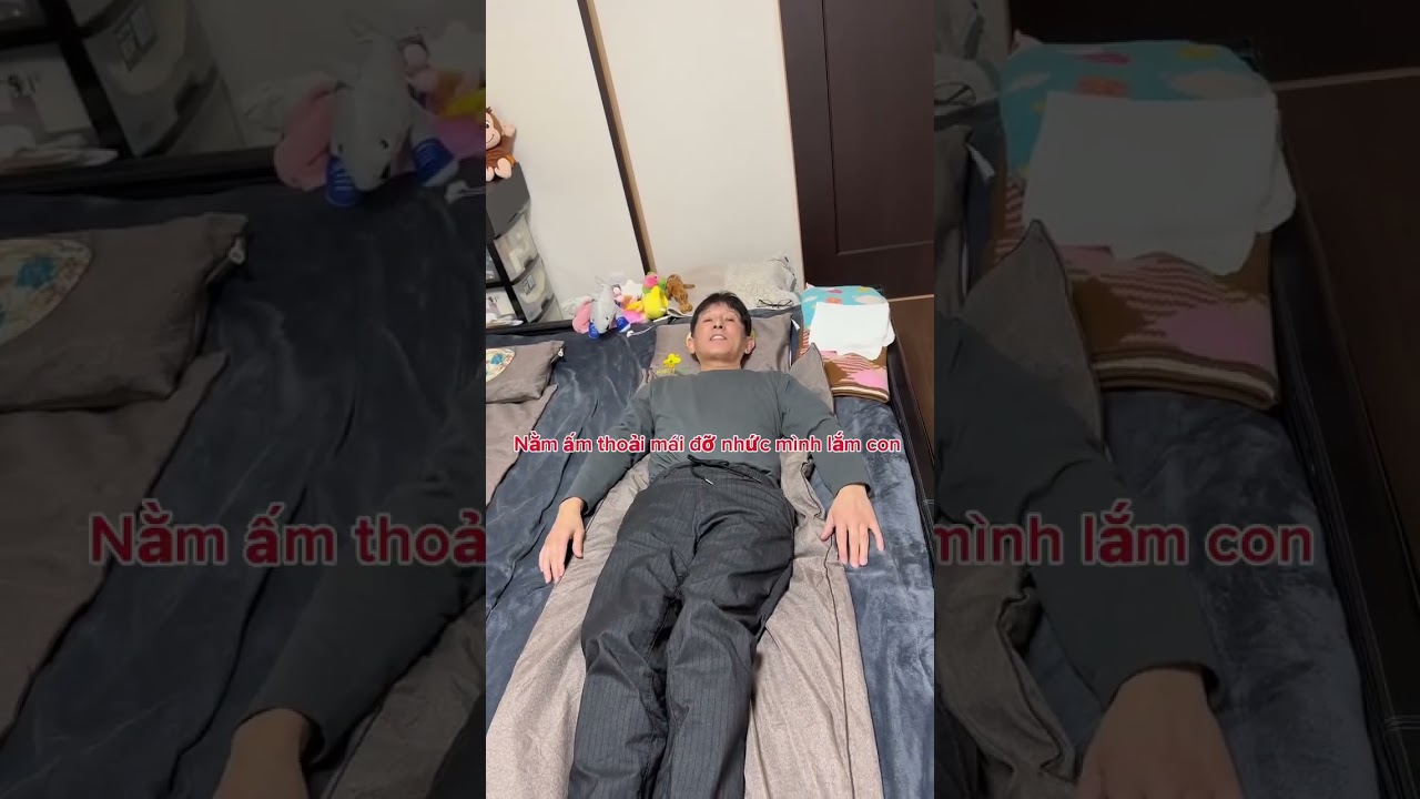 Ba Ck e thấy Tết Việt còn nôn nao hơn Vkck e  #mika010723