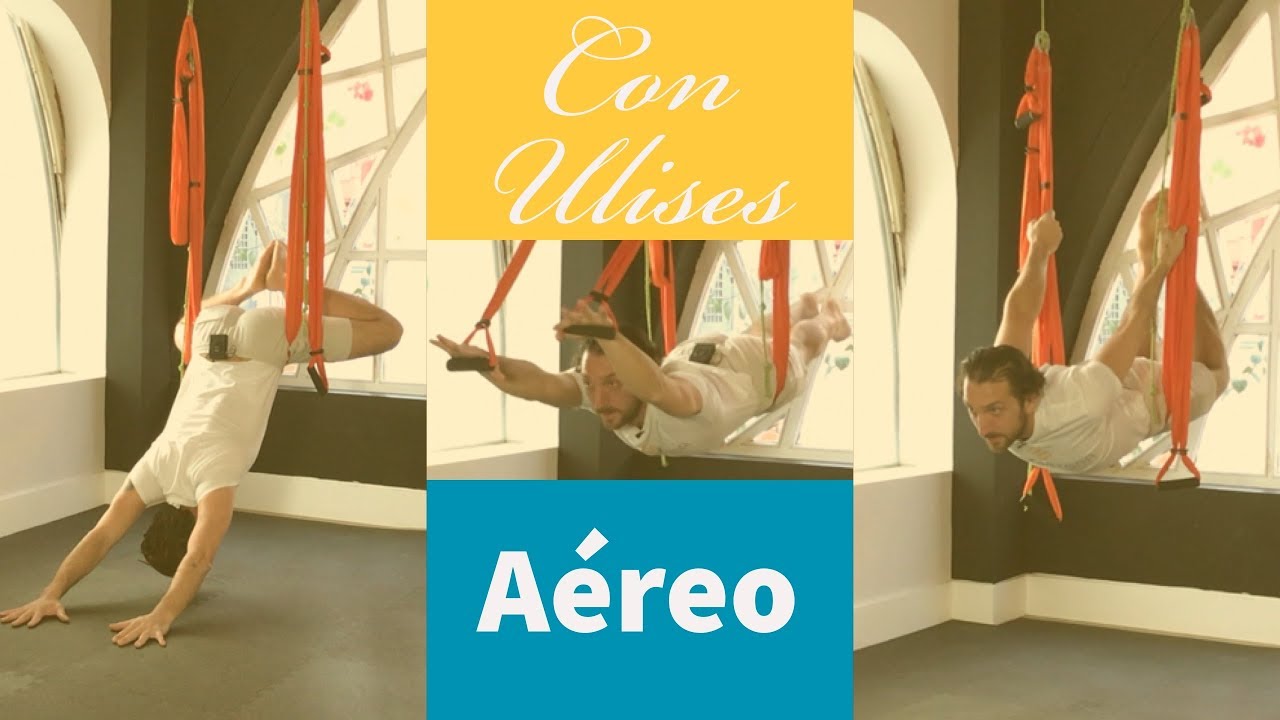 Clase de yoga aéreo