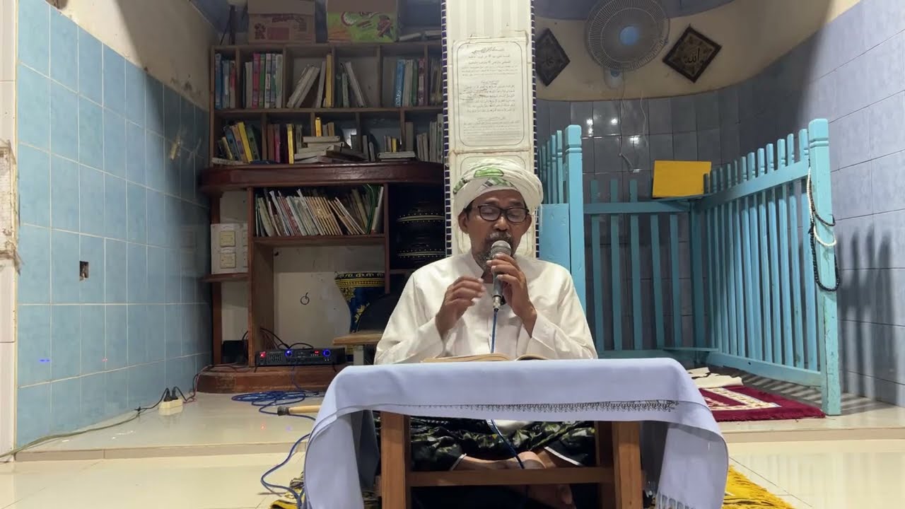 Tajul Aruus KH. Sholahuddin Zakariya 