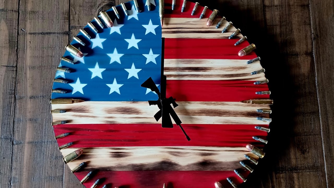 HOW TO BUILD A WOODEN AMERICAN FLAG CLOCK! STEP BY STEP! NO MACHINERY!