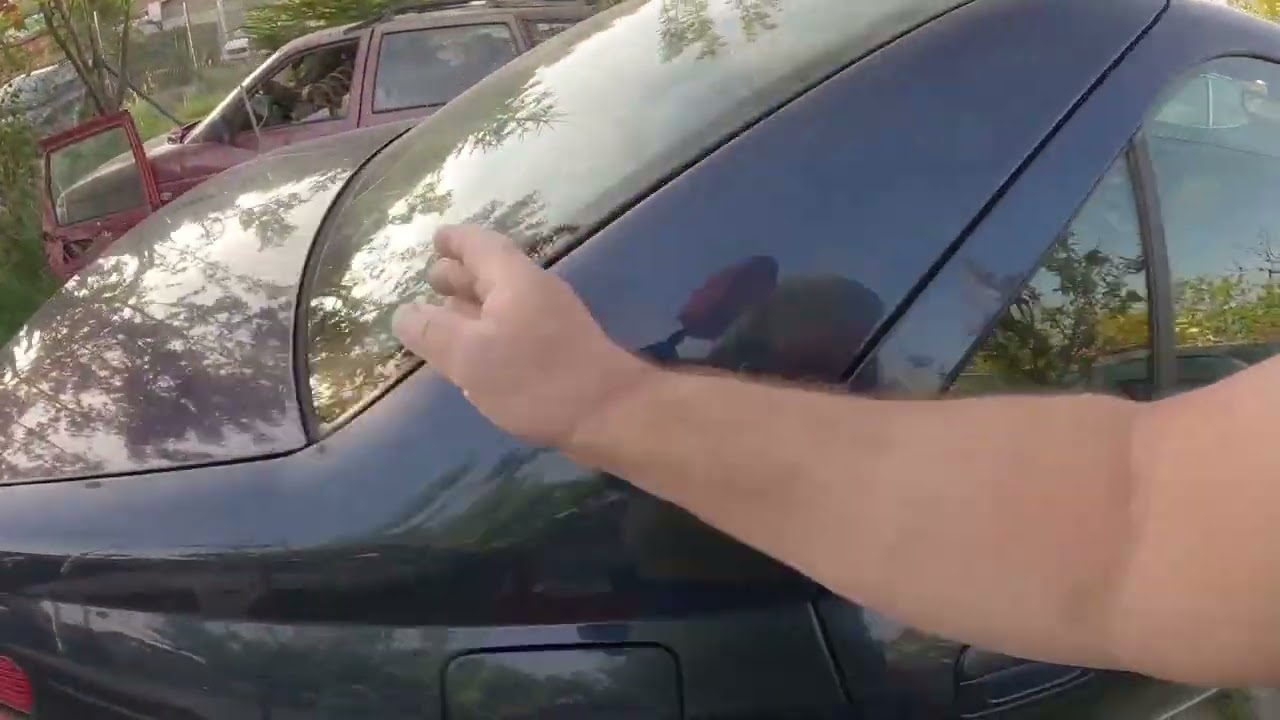 Peugeot 406 1.8 2000. god 1000€ na auto-placu Kidi