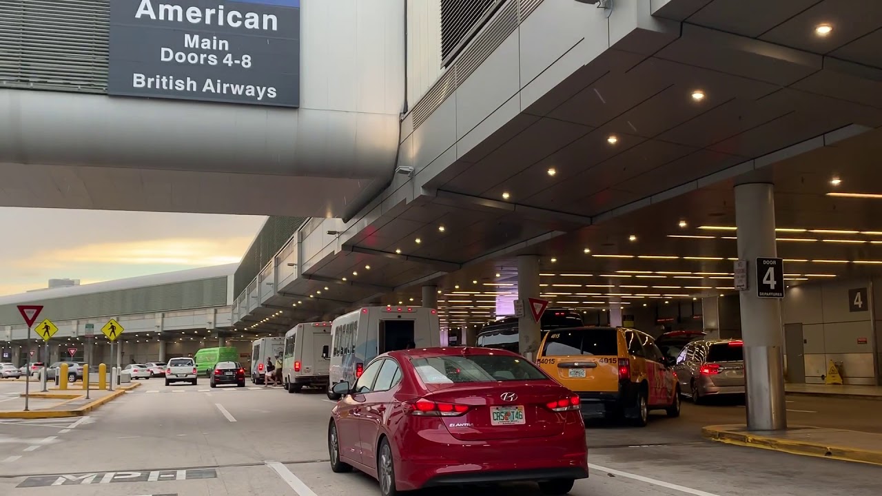 MIAMI AIRPORT DEPARTURES