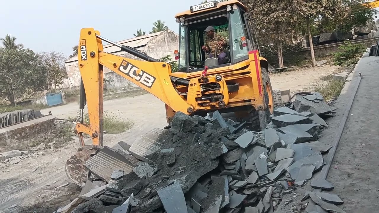 Today full day working in live grante factory biggest stone background working #trending#jcb#love 