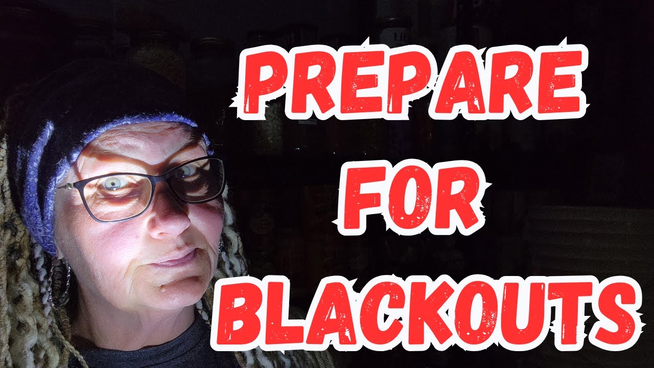 11 Genius Ways to Survive a Summer Blackout on a Budget