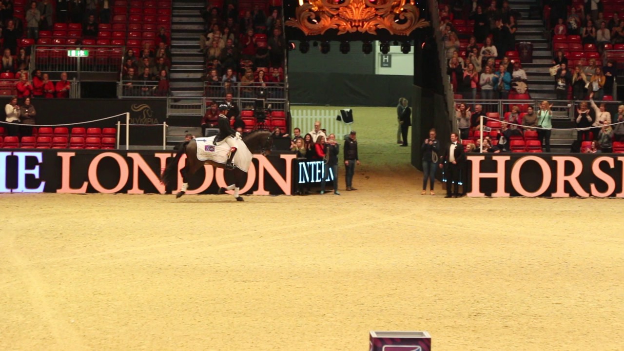 Carl Hester & Nip Tuck Lap of Honour Olympia 2016 FEI World Cup Dressage