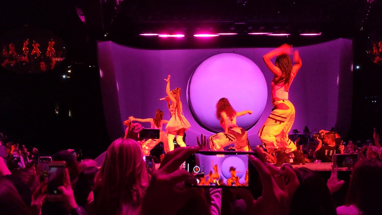 Ariana Grande Live SWT Side to Side - Brooklyn, NY 11/12/19