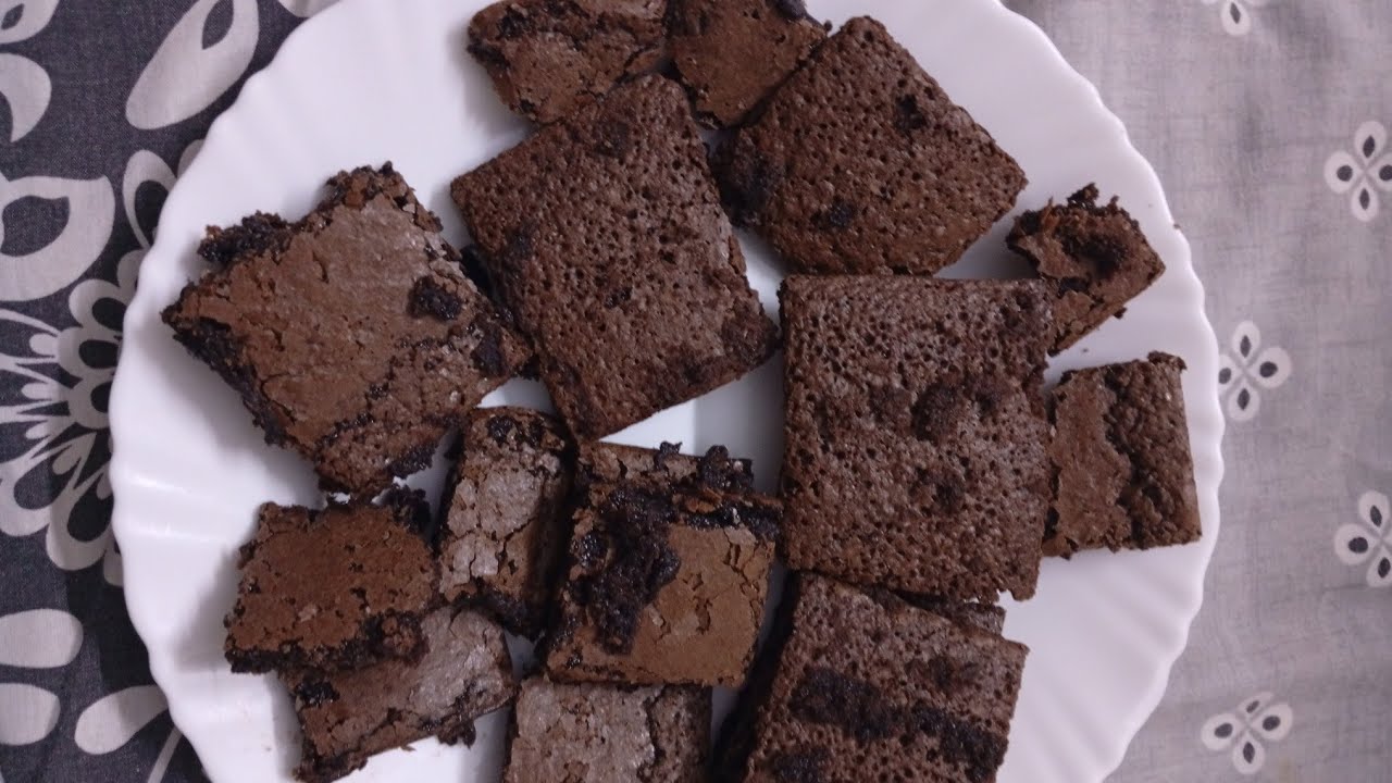 Only 1 egg fudge brownie recipe| without electric beater| Mariyum's kitchen 