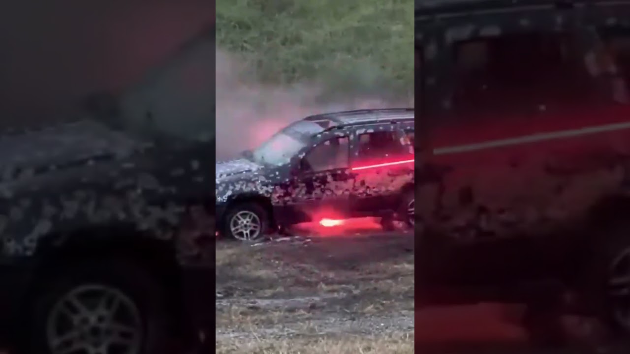 Laser weapons are the Future, And this is not a New Laser weapon test? #army #tracer #laser